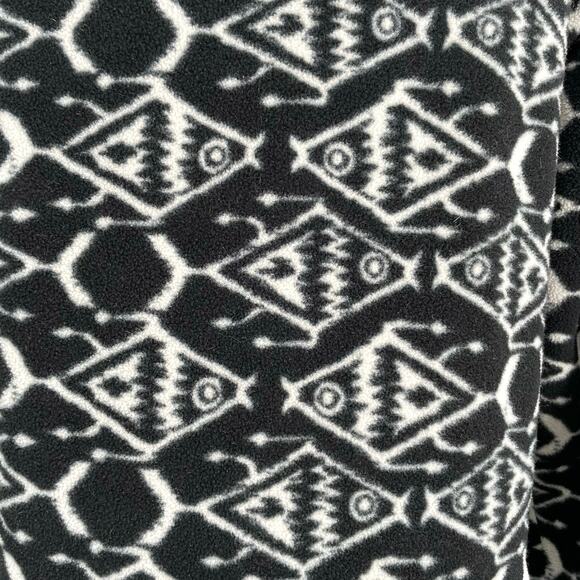 Patagonia Big Fish Ikat Print Synchilla Fleece Pullover Black White Hot Pink S - Picture 5 of 8